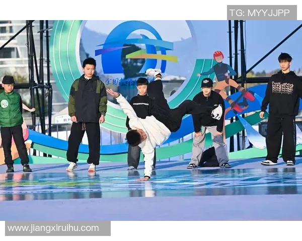 西安极限运动队在世界街舞大赛中以88分领先其他队伍展现出色实力